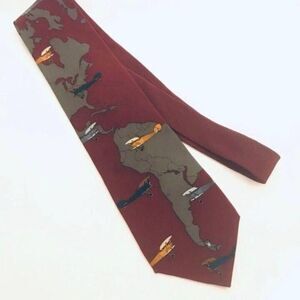 #1579 VTG VICKY DAVIS WORLD NOVELTY NECKTIE 56 IN X 4 IN